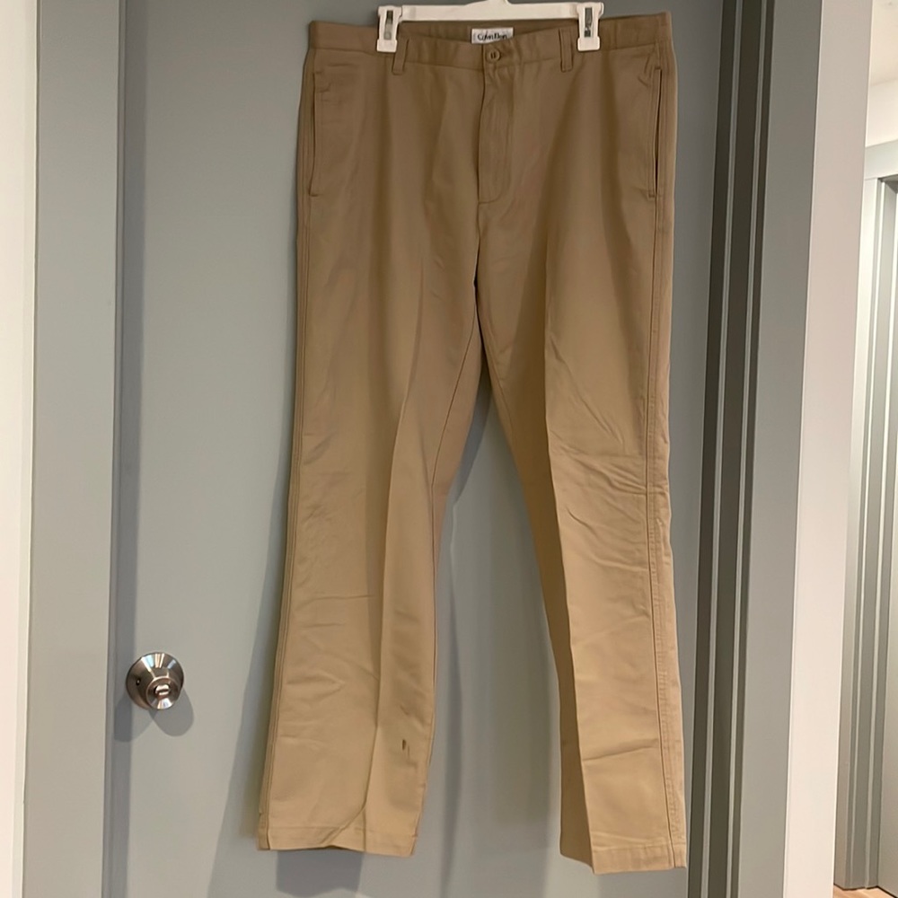 Calvin Klein Khaki chinos